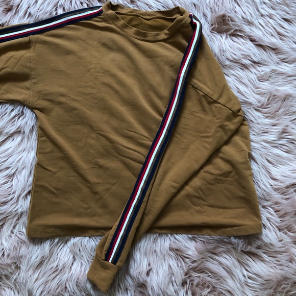 Brown Sweater with blue/red/white/brown stripe - Picture 3 of 6